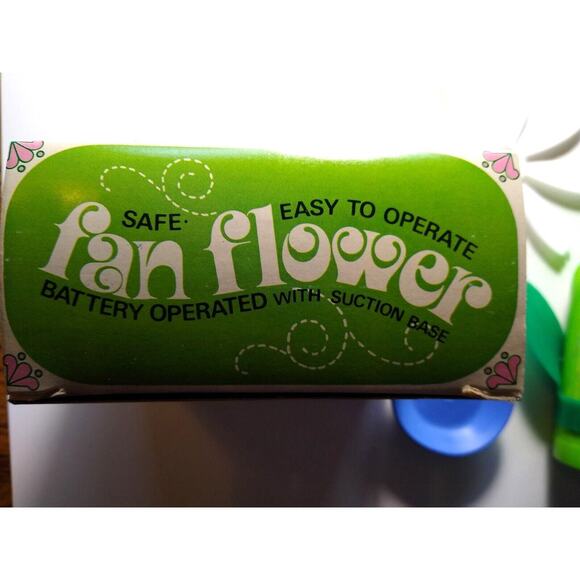 1960's Flower Power Daisy Plastic Fan Hong Kong Vintage Kitsch Retro Groovy Mod - Picture 5 of 7